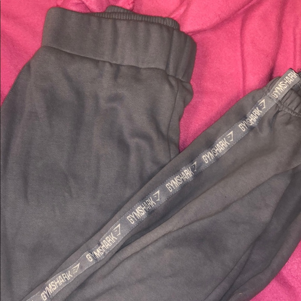 gymshark sweatpants